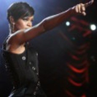 Rihanna_1231372245_3 - Rihanna