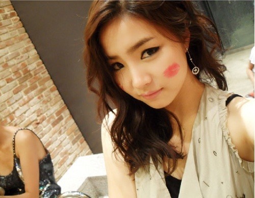 e0101851_4f5f290733327 - Shin Se Kyung