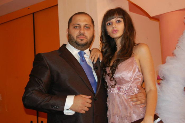 299812_121641431279437_100003007428439_115045_1545471195_n