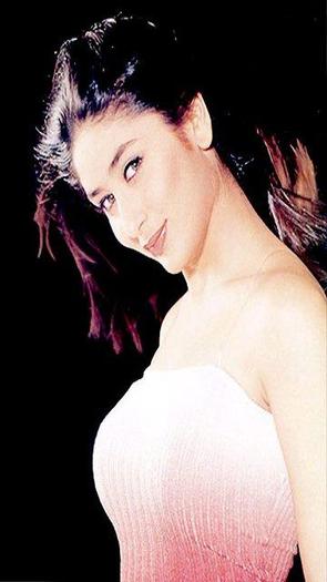 313940_267940929974522_65422088_n