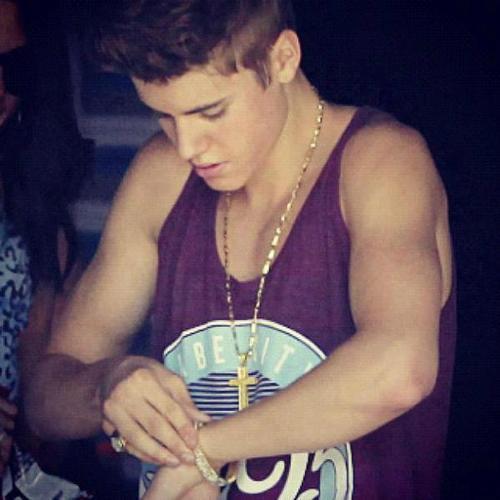 ~x~ Salut Bro,Nina..bine caut nutella:o3:]]{ah aici era}~x~