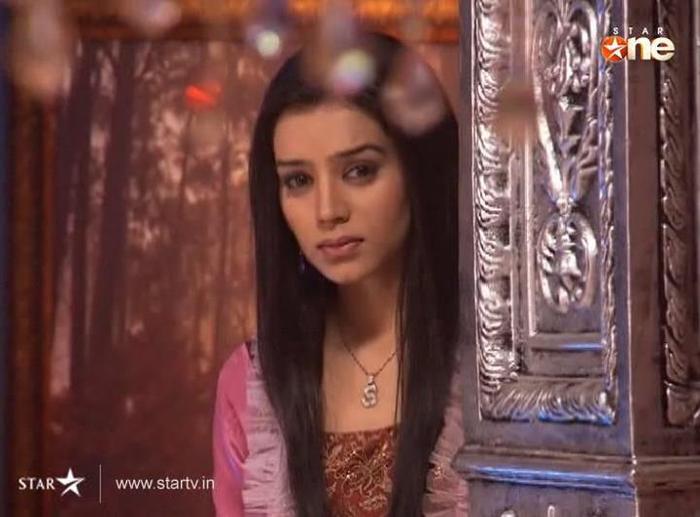 599489_258104870957373_1714818439_n