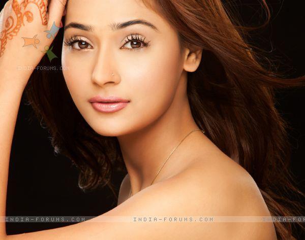 581966_200838300044889_562254087_n