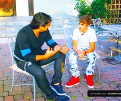 ~x~ :-w Mereu mi`a pasat..Ce faceti Nina,Sell?;;) ~x~