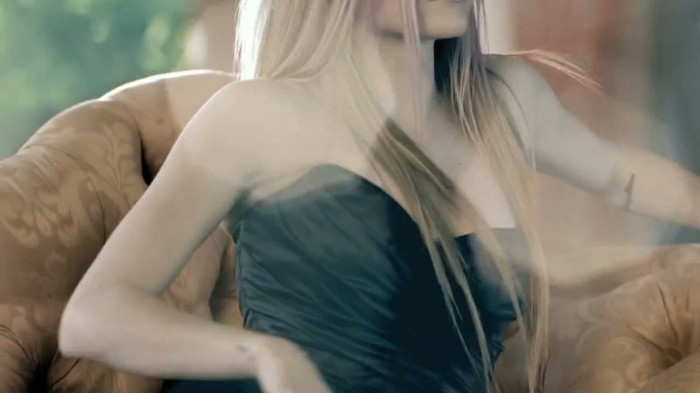 Avril Lavigne Wild Rose TV Commercial - OFFICIAL 010 - WILD ROSE - Official TV Commercial - Captures by me