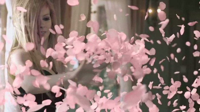 Avril Lavigne Wild Rose TV Commercial - OFFICIAL 049