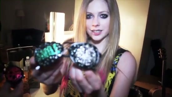 Rad New Shades 137 - Rad New Shades - WTH TV - Screen Captures by me