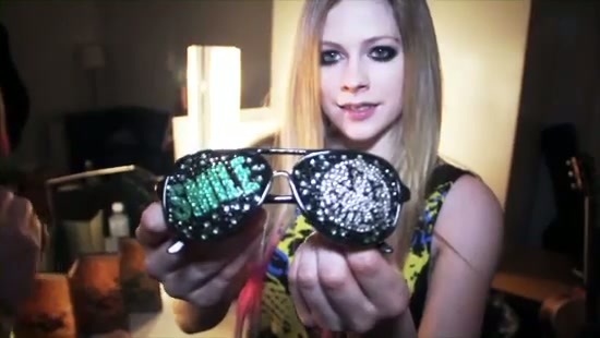 Rad New Shades 147 - Rad New Shades - WTH TV - Screen Captures by me