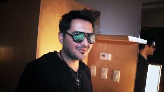 Rad New Shades 345 - Rad New Shades - WTH TV - Screen Captures by me