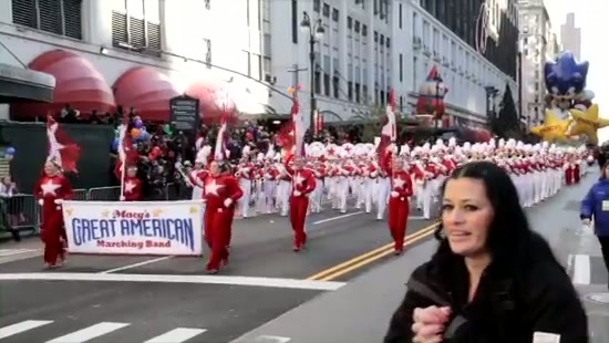 Avril Lavigne Macy's Day Parade 038