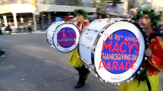 Avril Lavigne Macy's Day Parade 056