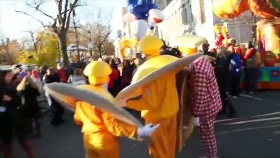 Avril Lavigne Macy's Day Parade 087