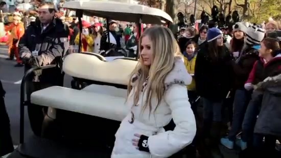 Avril Lavigne Macy's Day Parade 100