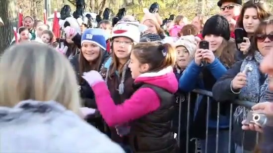 Avril Lavigne Macy's Day Parade 201