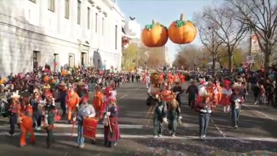 Avril Lavigne Macy's Day Parade 252