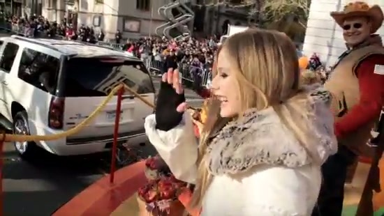 Avril Lavigne Macy's Day Parade 279