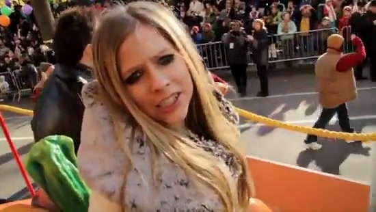 Avril Lavigne Macy's Day Parade 309