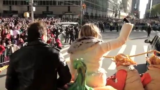 Avril Lavigne Macy's Day Parade 321