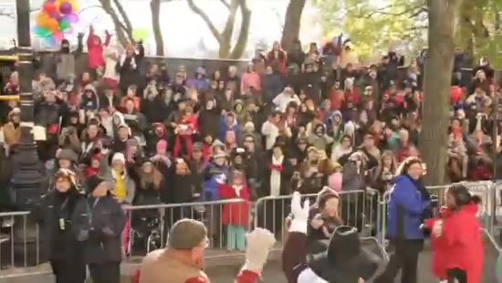 Avril Lavigne Macy's Day Parade 361