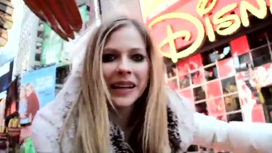 Avril Lavigne Macy's Day Parade 403