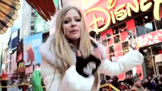 Avril Lavigne Macy's Day Parade 413