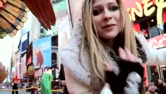 Avril Lavigne Macy's Day Parade 416