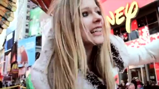 Avril Lavigne Macy's Day Parade 420