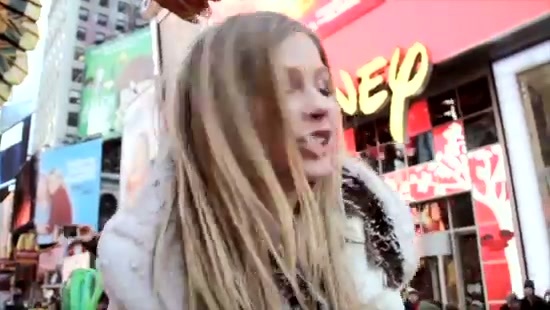 Avril Lavigne Macy's Day Parade 423