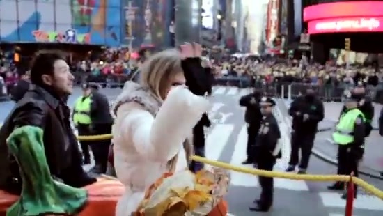 Avril Lavigne Macy's Day Parade 445