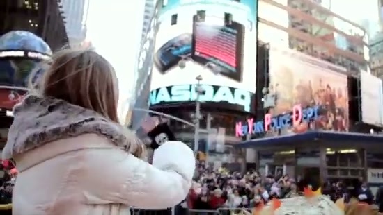 Avril Lavigne Macy's Day Parade 456