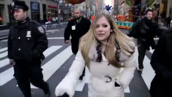 Avril Lavigne Macy's Day Parade 490