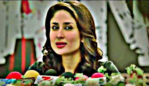 547961_268161573285791_322310234_n - Kareena Kapoor 2