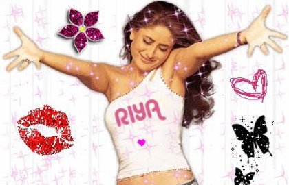 551062_268759053226043_331271086_n - Kareena Kapoor 2