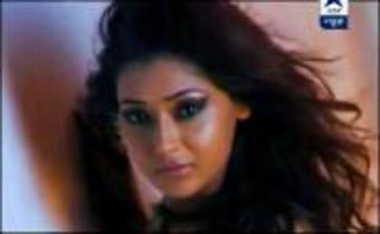 562951_396837597030082_564144584_a - Sara khan new photoshoot