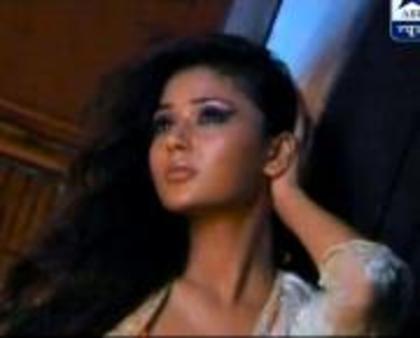 422287_396838607029981_1587814271_a - sara khan15