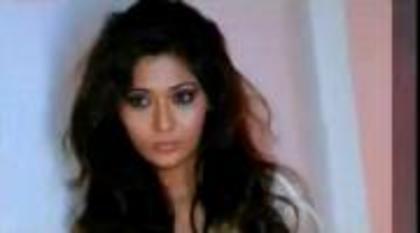 527213_396840170363158_756991997_a - sara khan15