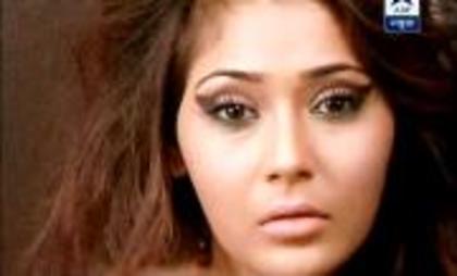 557060_396838740363301_540223325_a - sara khan15