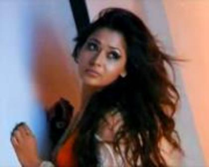 557142_396840950363080_1633092778_a - sara khan15