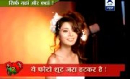 562866_396839093696599_1737846767_a - sara khan15