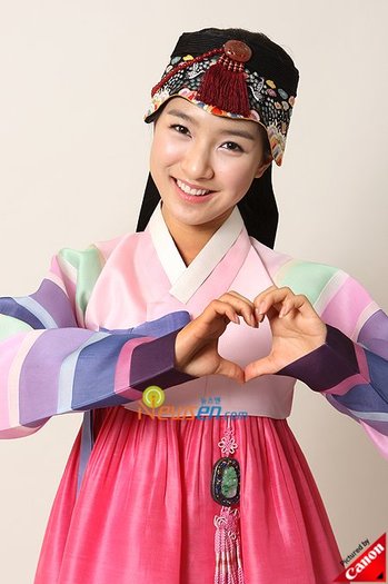 2009012322224010011xe1 - Kim So Eun