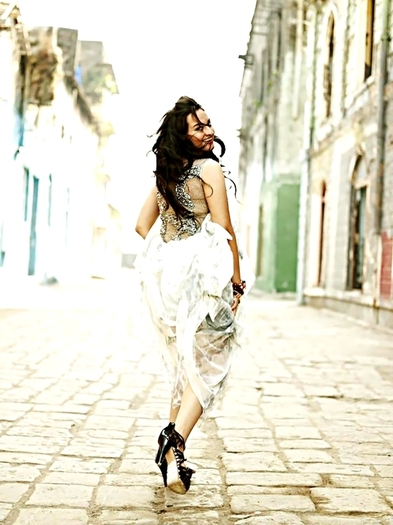 tumblr_m7mf53JXcC1r87pqso1_500