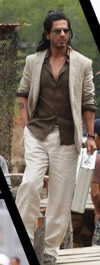 557227_292351350863685_2005526710_n