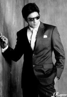 385748_258735044225316_729219016_n - Shahrukh Khan 2