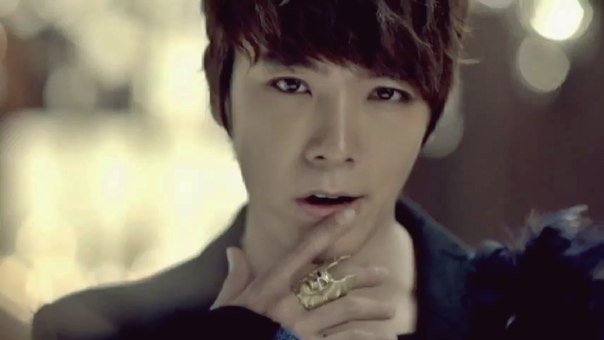 ~ ♥ Donghae . :x ♥ ~