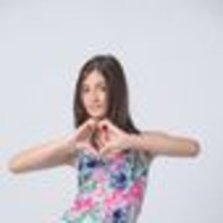 andrada-popa-532955l-thumbnail_gallery