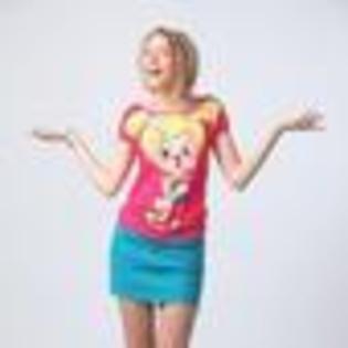 monica-odagiu-409830l-thumbnail_gallery