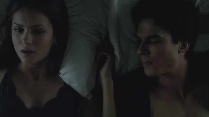 575851_211691402266882_2015524740_n - the vampire diaries