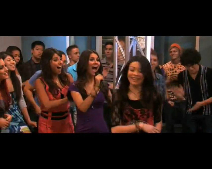 Miranda Cosgrove & Victoria Justice - Leave It All to Shine (Official Music Vide_2012-07-31_12-27-03 - Miranda Cosgrove and Victoria Justice - Leave It All to Shine Official Music Video