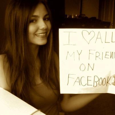 253850_10150279793880832_732714_n - Victoria Justice from Victorious Facebook Photos