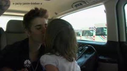 S:muaah [   :))  ]